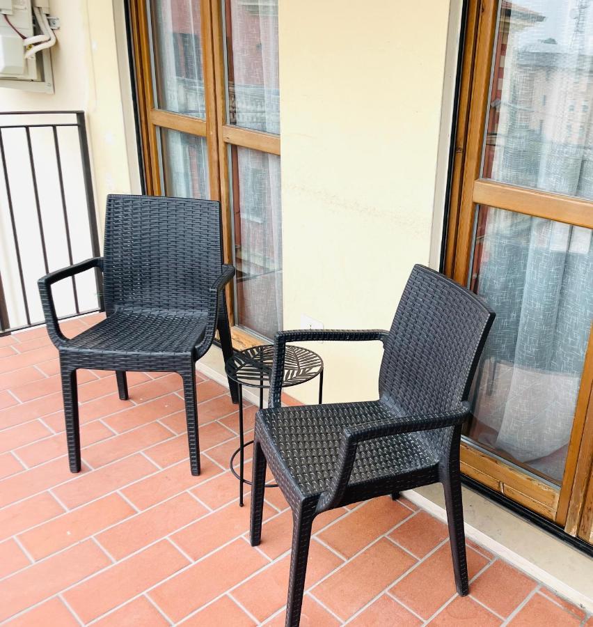 Appartamento Giallo Peschiera del Garda Zewnętrze zdjęcie